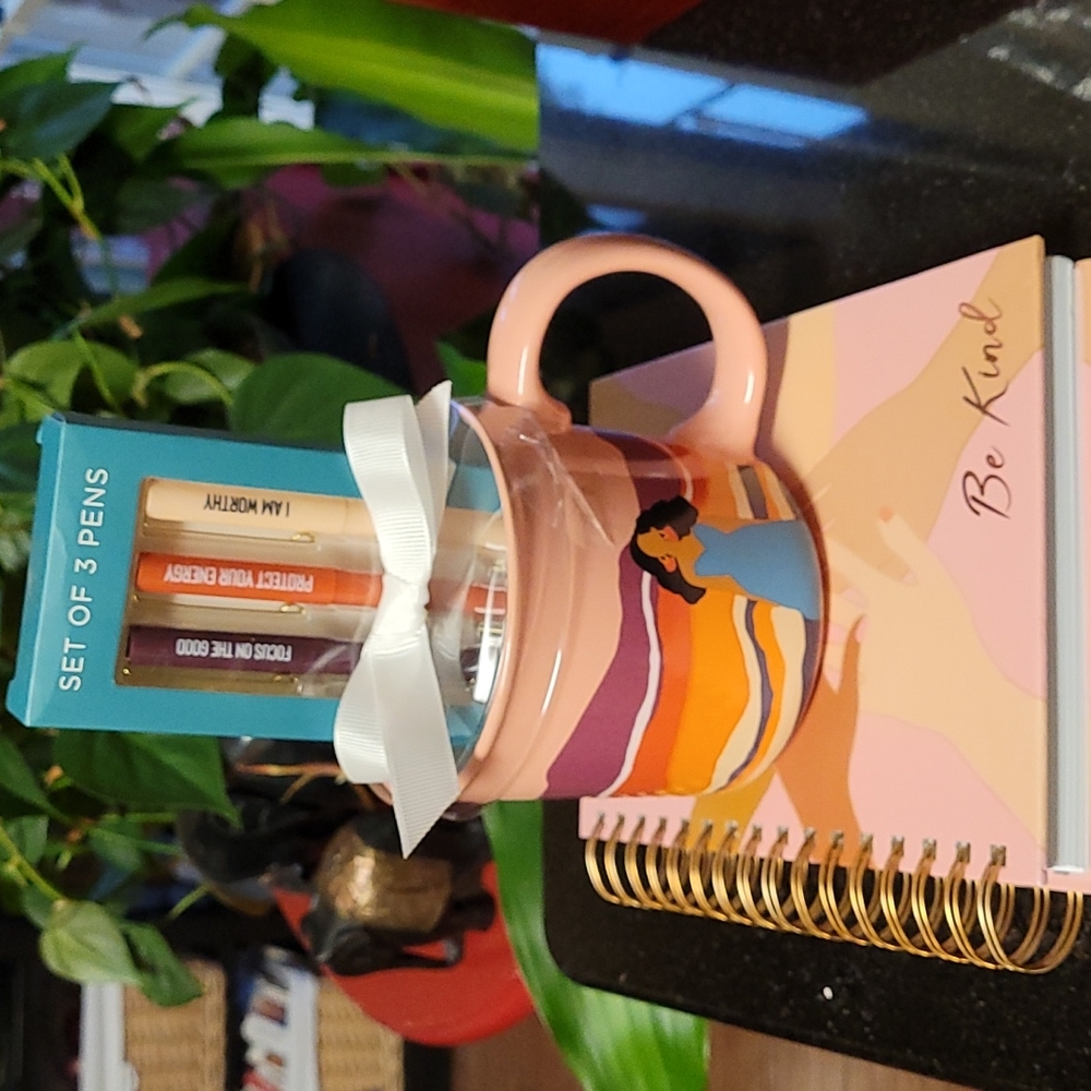 African American Woman Mug/Pen Set & Journal